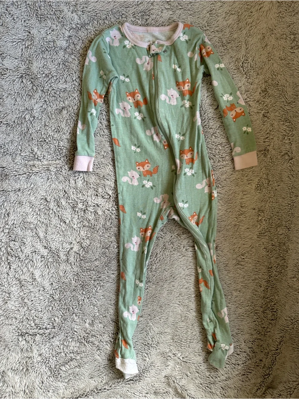 Honest Company | Bundle of 5 Footie Pajamas, Size 24 Mo ✨